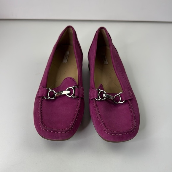 Geox Pink Slip On Loafers with Silver Buckle size 37 ½ - Picture 2 of 11